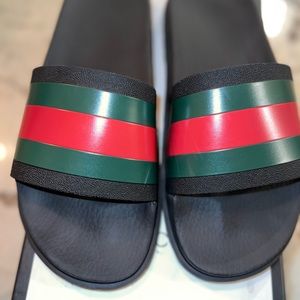 Gucci mens web signature slide